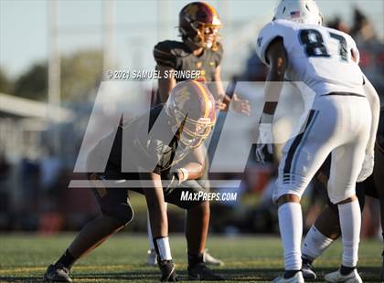 Thumbnail 3 in Menlo-Atherton vs. Pleasant Valley (Honor Bowl)  photogallery.
