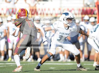 Thumbnail 2 in Menlo-Atherton vs. Pleasant Valley (Honor Bowl)  photogallery.