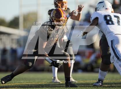 Thumbnail 1 in Menlo-Atherton vs. Pleasant Valley (Honor Bowl)  photogallery.