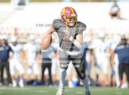 Thumbnail 3 in Menlo-Atherton vs. Pleasant Valley (Honor Bowl)  photogallery.