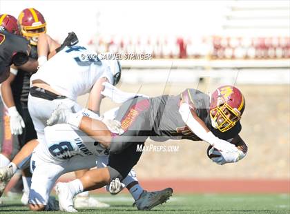 Thumbnail 2 in Menlo-Atherton vs. Pleasant Valley (Honor Bowl)  photogallery.