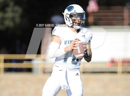 Thumbnail 1 in Menlo-Atherton vs. Pleasant Valley (Honor Bowl)  photogallery.