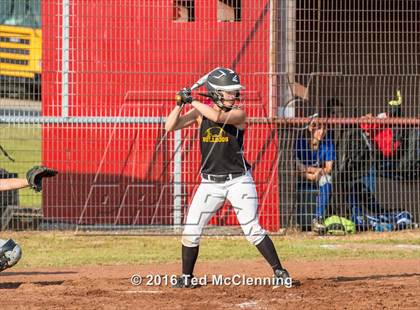 Thumbnail 2 in Quitman vs. Mountainburg (AAA 2A Regional Playoff) photogallery.