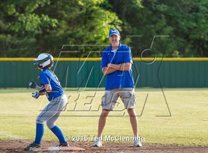 Thumbnail 1 in Quitman vs. Mountainburg (AAA 2A Regional Playoff) photogallery.