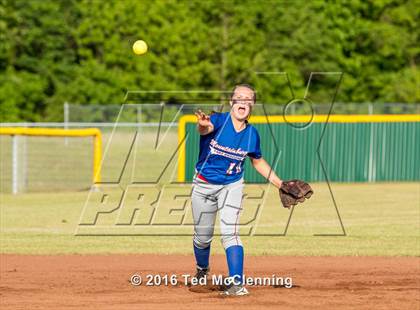 Thumbnail 3 in Quitman vs. Mountainburg (AAA 2A Regional Playoff) photogallery.