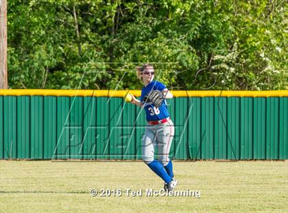Thumbnail 1 in Quitman vs. Mountainburg (AAA 2A Regional Playoff) photogallery.