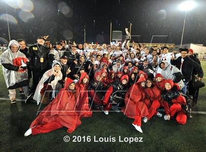 Thumbnail 2 in Bellarmine College Prep vs. Mission Viejo (CIF State Division 1-AA Final) photogallery.