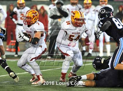 Thumbnail 3 in Bellarmine College Prep vs. Mission Viejo (CIF State Division 1-AA Final) photogallery.