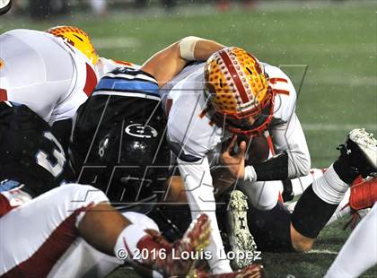 Thumbnail 2 in Bellarmine College Prep vs. Mission Viejo (CIF State Division 1-AA Final) photogallery.