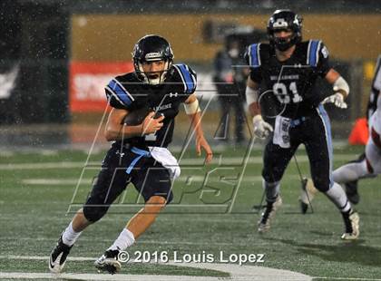 Thumbnail 1 in Bellarmine College Prep vs. Mission Viejo (CIF State Division 1-AA Final) photogallery.