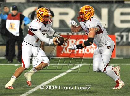 Thumbnail 2 in Bellarmine College Prep vs. Mission Viejo (CIF State Division 1-AA Final) photogallery.