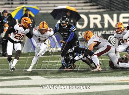 Thumbnail 3 in Bellarmine College Prep vs. Mission Viejo (CIF State Division 1-AA Final) photogallery.
