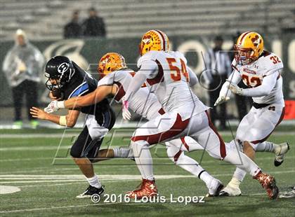 Thumbnail 3 in Bellarmine College Prep vs. Mission Viejo (CIF State Division 1-AA Final) photogallery.