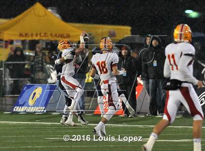 Thumbnail 2 in Bellarmine College Prep vs. Mission Viejo (CIF State Division 1-AA Final) photogallery.