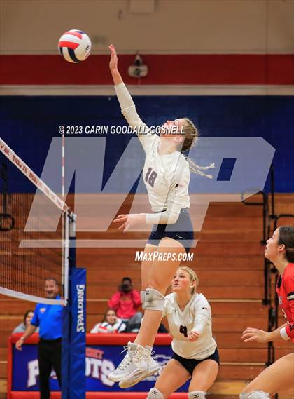 Thumbnail 3 in South Johnston @ West Carteret (NCHSAA 3A Round 2) photogallery.