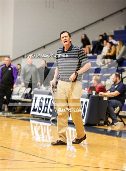 Thumbnail 2 in Dallas Jesuit vs. Denton (Lone Star Classic) photogallery.