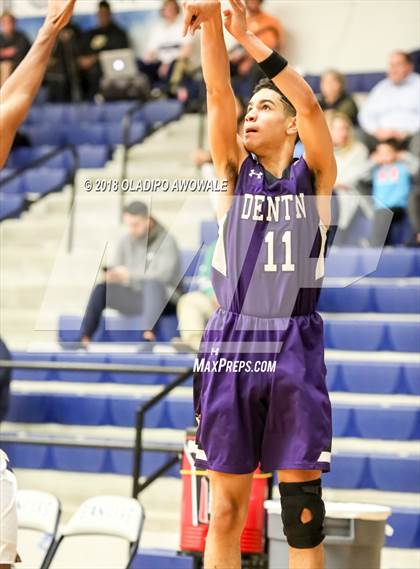 Thumbnail 2 in Dallas Jesuit vs. Denton (Lone Star Classic) photogallery.