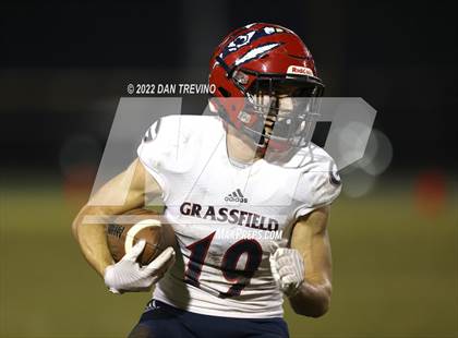 Thumbnail 3 in Grassfield @ Hickory photogallery.