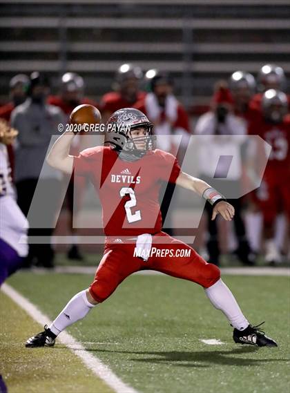 Thumbnail 3 in Bloom-Carroll @ St. Clairsville (OHSAA D4 Final) photogallery.