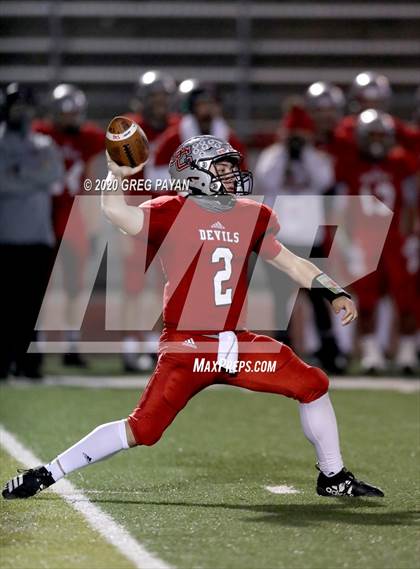 Thumbnail 1 in Bloom-Carroll @ St. Clairsville (OHSAA D4 Final) photogallery.