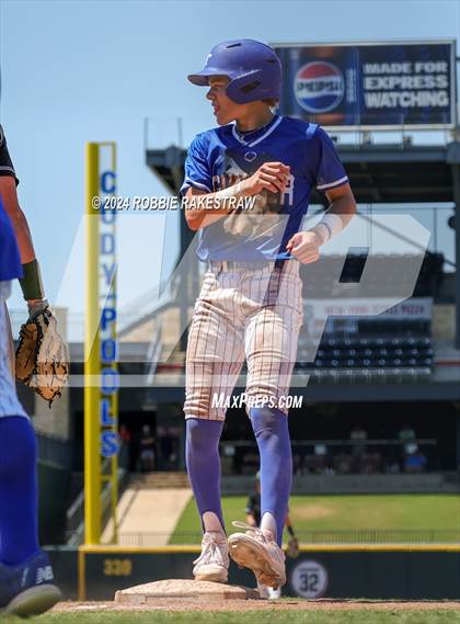 Thumbnail 2 in Gunter vs. Franklin (UIL 3A Baseball Semifinal) photogallery.