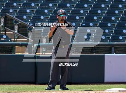 Thumbnail 2 in Gunter vs. Franklin (UIL 3A Baseball Semifinal) photogallery.