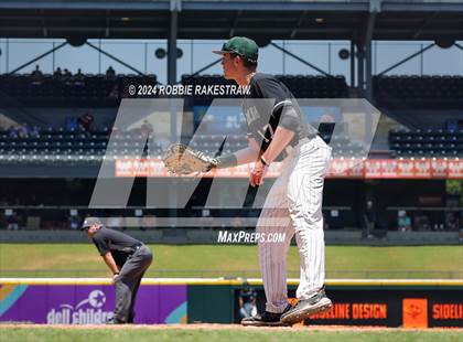 Thumbnail 1 in Gunter vs. Franklin (UIL 3A Baseball Semifinal) photogallery.