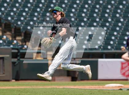Thumbnail 1 in Gunter vs. Franklin (UIL 3A Baseball Semifinal) photogallery.