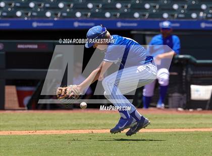 Thumbnail 2 in Gunter vs. Franklin (UIL 3A Baseball Semifinal) photogallery.