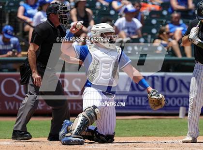 Thumbnail 2 in Gunter vs. Franklin (UIL 3A Baseball Semifinal) photogallery.