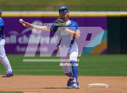 Thumbnail 1 in Gunter vs. Franklin (UIL 3A Baseball Semifinal) photogallery.