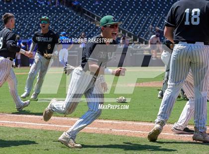 Thumbnail 3 in Gunter vs. Franklin (UIL 3A Baseball Semifinal) photogallery.