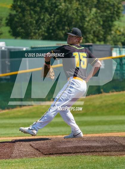 Thumbnail 3 in West Linn vs Foothill (Anaheim Lions Tournament) photogallery.