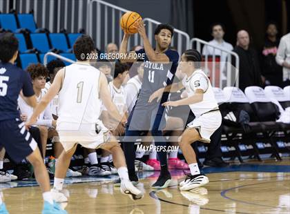 Thumbnail 2 in Servite vs. Loyola photogallery.