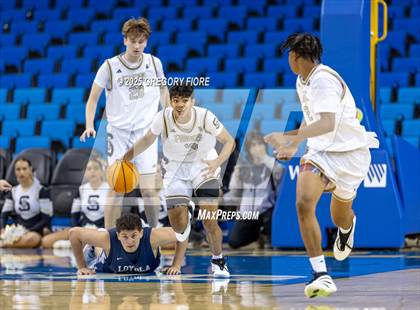 Thumbnail 2 in Servite vs. Loyola photogallery.