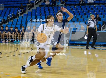 Thumbnail 1 in Servite vs. Loyola photogallery.