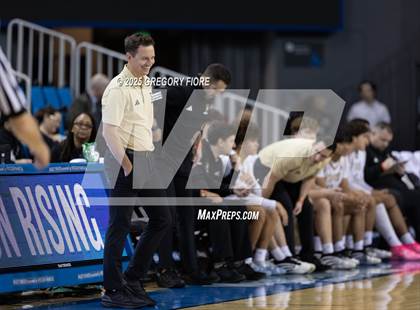 Thumbnail 2 in Servite vs. Loyola photogallery.