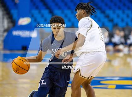 Thumbnail 2 in Servite vs. Loyola photogallery.