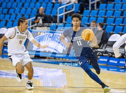 Thumbnail 3 in Servite vs. Loyola photogallery.