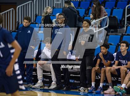 Thumbnail 2 in Servite vs. Loyola photogallery.