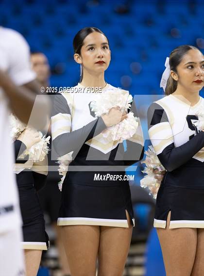 Thumbnail 2 in Servite vs. Loyola photogallery.