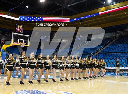 Thumbnail 1 in Servite vs. Loyola photogallery.