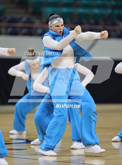 Thumbnail 3 in Fruita Monument (CHSAA 5A State Spirit Championships) photogallery.