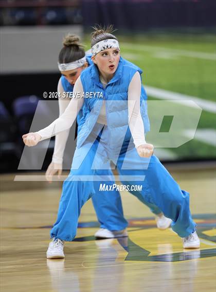 Thumbnail 3 in Fruita Monument (CHSAA 5A State Spirit Championships) photogallery.