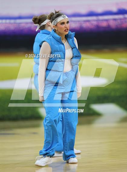 Thumbnail 2 in Fruita Monument (CHSAA 5A State Spirit Championships) photogallery.