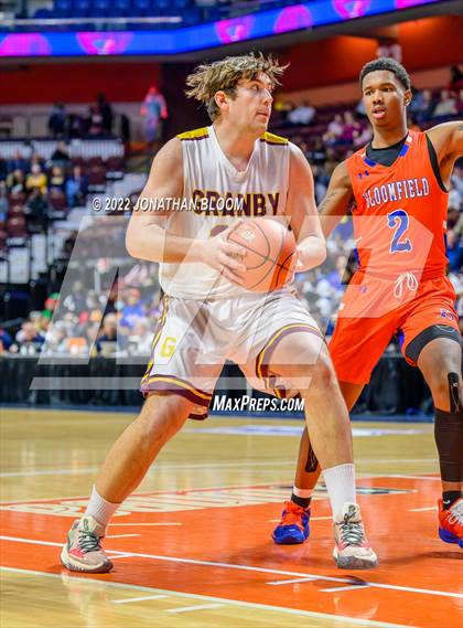 Thumbnail 1 in Bloomfield vs. Granby Memorial (CIAC Class IV Final) photogallery.