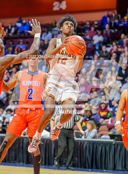 Thumbnail 1 in Bloomfield vs. Granby Memorial (CIAC Class IV Final) photogallery.