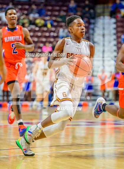 Thumbnail 2 in Bloomfield vs. Granby Memorial (CIAC Class IV Final) photogallery.