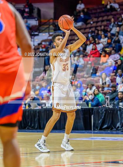 Thumbnail 2 in Bloomfield vs. Granby Memorial (CIAC Class IV Final) photogallery.