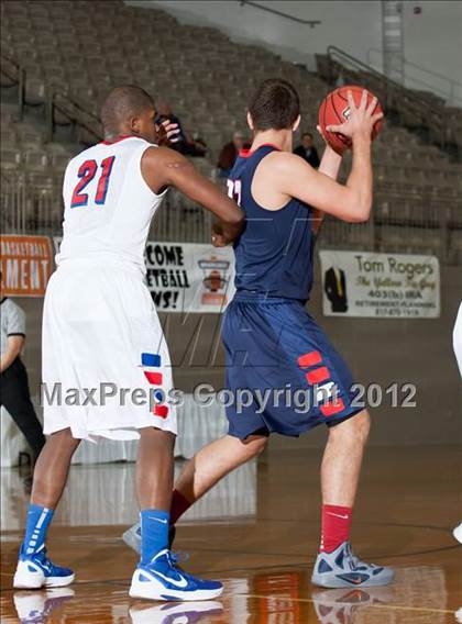 Thumbnail 3 in Northwest vs. Duncanville (Whataburger Tournament) photogallery.